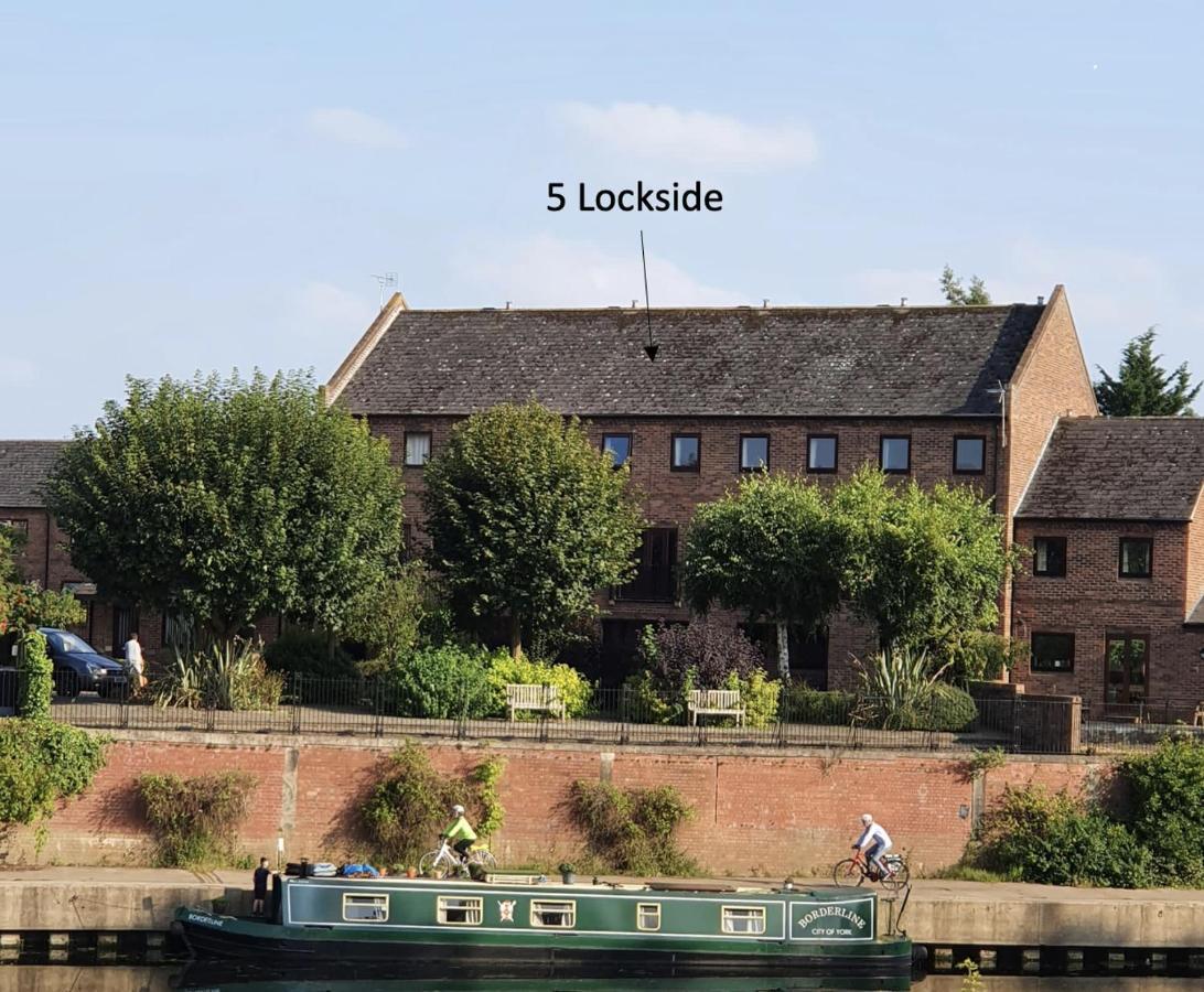 5 Lockside *Free Private Parking* *City Centre* يورك المظهر الخارجي الصورة